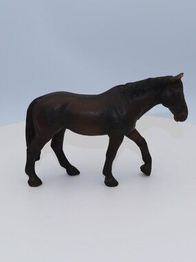2001 Vintage Schleich Brown Horse figuring